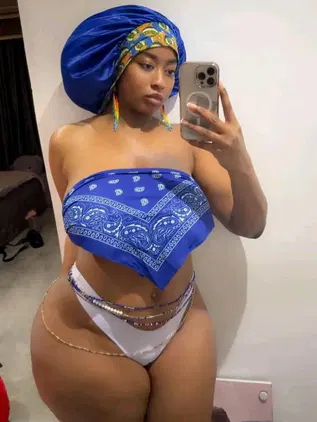 Posted media